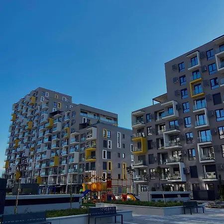 Sara East Gate Living Апартаменти